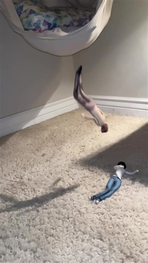 L Attacks Light: Huge Fight and Big Upset in 4K