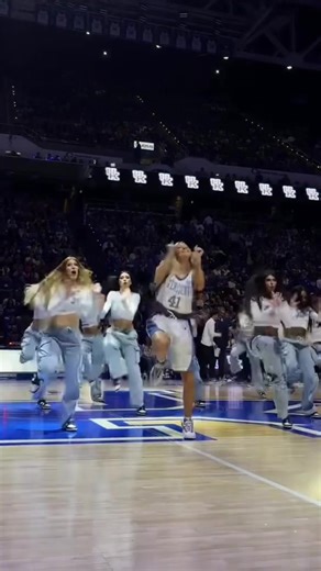 Mark Pope's daughter Layla, who dances for the Utah Jazz in the NBA, danced with the UK Dance Team during Kentucky's game against Tennessee. Layla wore her dad's #41 jersey. 💙 🎥: UK Athletics | KY Insider