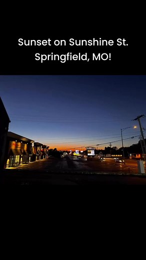 Sunset on Sunshine St in Springfield, MO! #sunset #Springfield #blessed @highlight Michelle Bowe The Astronomers Caffey Weather Central | Jim Caffey | Facebook