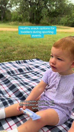 Tired of concession stand snacks? Here’s a no-mess, keep-them-full option for game days. . . . #cerebelly #babyfood #organicbabyfood