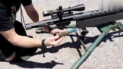 20mm的子弹威力有多大？这尺寸看着都惊人！