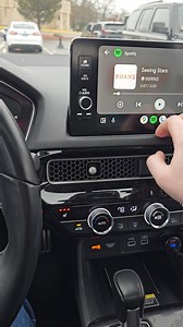 Android Auto randomly pausing my music, video and details attached