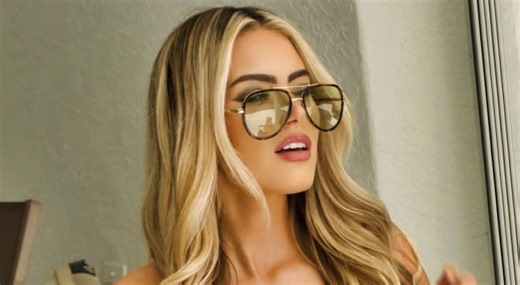 Nick Bosa’s Ex-Girlfriend Jenna Berman Busts Out Her Sexiest Bikini While Inviting Everyone To Check Out Her Exclusive Content [PHOTO]