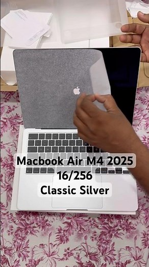 MacBook Air M4 2025, 16/256 (Classic Silver)