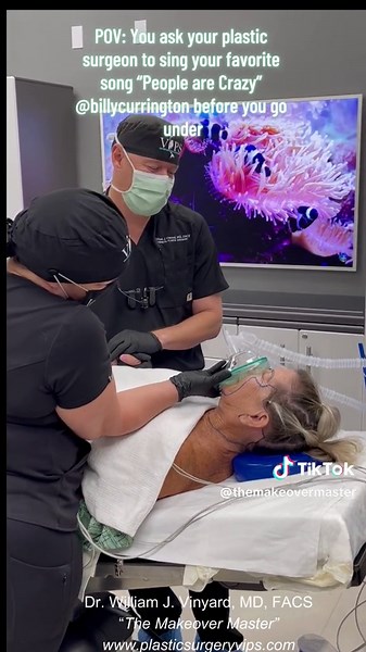 Watch as Dr. Vinyard the #makeovermaster fulfills his patient’s dream by singing her favorite song, ‘People are Crazy’ by #billycurrington before her face makeover surgery 🎤🤠 She’s giddy and feeling safe and comfortable before drifting off to sleep - an experience that Dr. Vinyard believes every patient deserves ❤️ #floridaplasticsurgeon #drvinyard #vips #plasticsurgeonsoftiktok #fypシ #plasticsurgerygoals