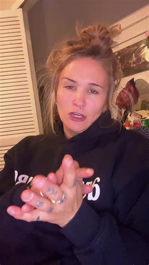 #greenscreen helppppp #fyp | greenscreen