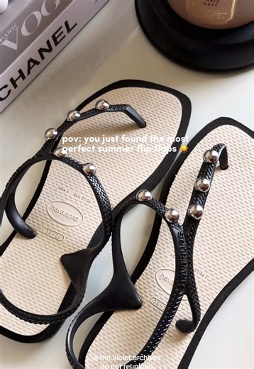 Effortless Chic: Havaianas Flip Flops for the Beach