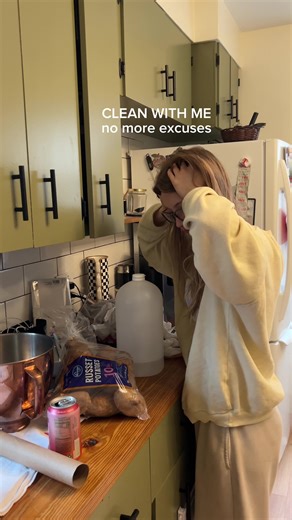 Time Change on Oven Clock - Clean With Me