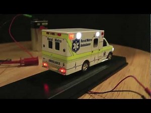 HO Scale Ambulance with emergency LED lighting