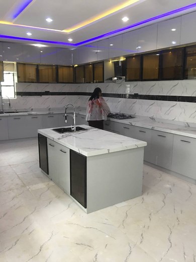 To Install Kitchen Cabinets Like This With All Kitchen Appliances Will Cost You This Fee In Lagos. | Lagos And Ogun Talk Show