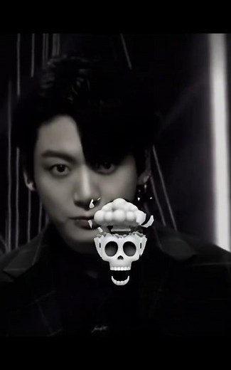 eye contact with BTS can freeze time ✨ #kpop#btsarmy #kookieevibe #trending #shorts #jungkook #jimin