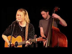 Everybody's Talkin' (Harry Nilsson/Fred Neil) - Caro Trischler & Band live @ klangraum