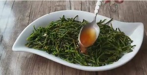 2.9K views | Bunu Yiyenler Lezzetine Hayran Kalacak! İşte Deniz Börülcesi Salatası 綾Guatr rahatsızlığına iyi gelen sifalı bitki Detaylı Ve Yazılı Tarif İçin Lütfen Linke Tıklayın https://www.youtube.com/watch?v=kb9nLDyxjeE Kanalıma Ücretsiz Abone Olmak İçin Lütfen Linke Tıklayın https://www.youtube.com/channel/UCvmDquFQS9lx1rw2axe1Shw/videos?view_as=subscriber | Sağlıklı Yaşam | Facebook