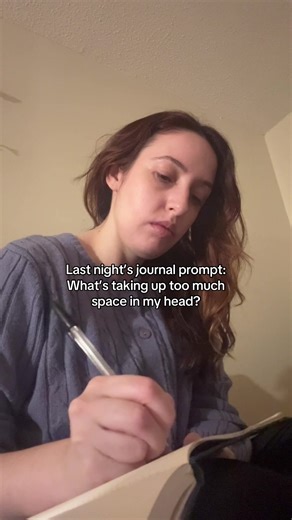 Effective Journaling: Clear Your Mind with Prompts