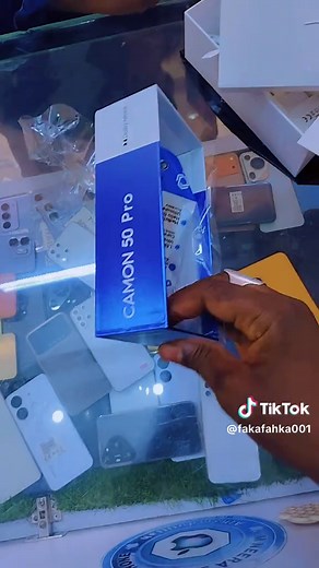 Tecno Spark 10C: Unboxing & First Look