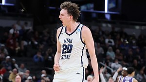 Are any perfect March Madness brackets left entering the men's second round?