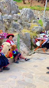 2.5K views · 137 reactions | En los vibrantes carnavales del Cusco , la ciudad se viste de alegría danzas coloridas y la magia de una celebración que refleja la riqueza cultural de nuestra tierra. | El ombligo del mundo | Facebook