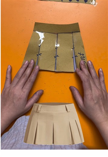 How to Create a Cute Box Pleated Skirt Pattern