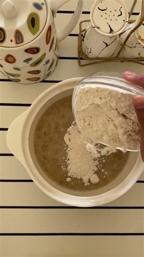 Easy banana bread recipe for beginners | Moist & easy homemade banana bread| #duastinyworld #recipe