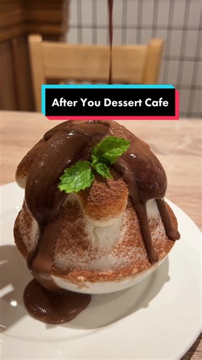 Trying the Mango Sticky Rice Kakigori at After You Dessert Cafe