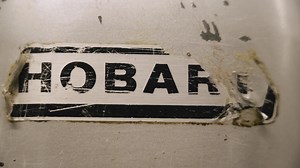 Get out of the back office and back to doing what you love. From operations consultants to chefs to sustainability experts, we've got your back with always-on support. Learn more: http://bit.ly/2XdXxVd | US Foods
