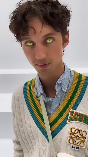 Guests at the LOEWE Fall Winter 2023 men’s runway show use a runway eye filter echoing the artist Julien Nguyen’s canvases, in which his model’s eyes become a void or are lit from within in a nod to futuristic video games. #TikTokFashion #LOEWE #LOEWEFW23