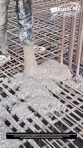 Concrete Pouring on Reinforced Slab – Precision Placement & Structural Strength Process.