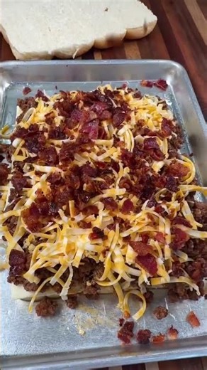 Easy BBQ Cheeseburger 🍔 sliders