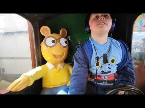 Arthur school bus kiddie ride it's mute now