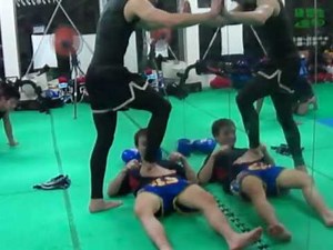 志朗トレーニング・腹筋・キックボクシング