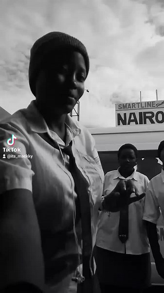 moshing za freign😂😂#fypppppppppppppppppppp #fypviralシ #kenyantiktok🇰🇪 #2million