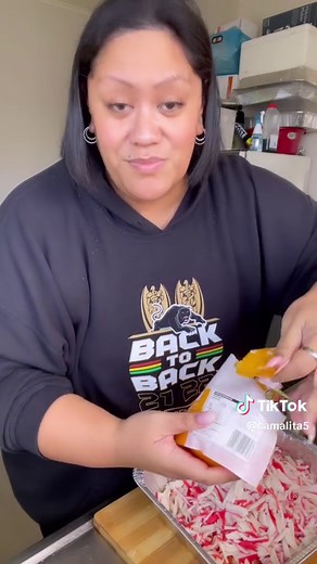 Delicious Surimi Salad Recipe with Seaweed Salad and Shrimps