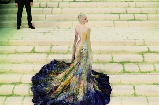 Emma Chamberlain Nails the Met Gala 2026 Theme, Honoring Her Father