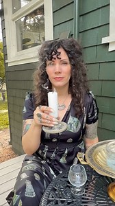 Well, well, well…eclipse season is among us and I don’t know about you all, but I don’t mind starting with an eclipse in Pisces ♓️!! Jupiter is aligning with Saturn, which can give us some lucky business energy. But never forget that you have to clear your money channels for receiving. Lunar energy always begs us to give before it grants us what we want. It wants us to show we really, deeply care and respect the energy flowing around us. This eclipse? It’s time to clear out the clutter. Clear ou
