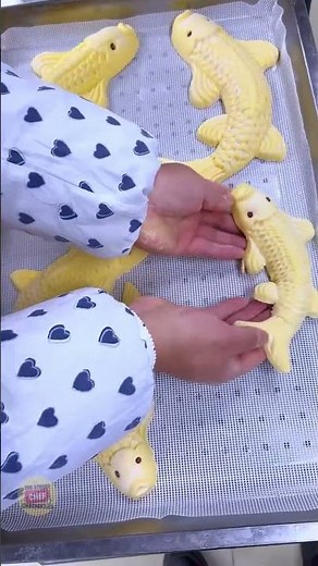 Make This Cute Fish-Shaped Bread for Kids 🐟🍞