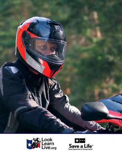 A DOT-certified, full-face helmet is one of the most effective ways to protect yourself on every ride. Make sure your helmet meets safety standards and fits properly before you hit the road. #EndTheStreakTX #DriveLikeATexan | Look Learn Live.org