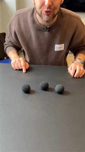 Classic sponge ball magic demonstration