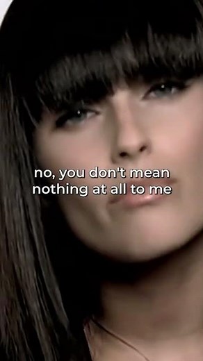 Lyrics Video : Nelly Furtado - Say it Right