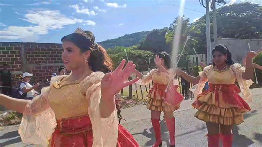 INTERNACIONAL CARCAMO MUSIC BAND DE SAN VICENTE EN SAN RAFAEL LOS CEDROS EL SALVADOR | Band Code