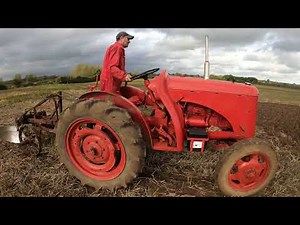 1951 David Brown Cropmaster VAK 1a 2.5 Litre 4-Cyl TVO Tractor (25HP)