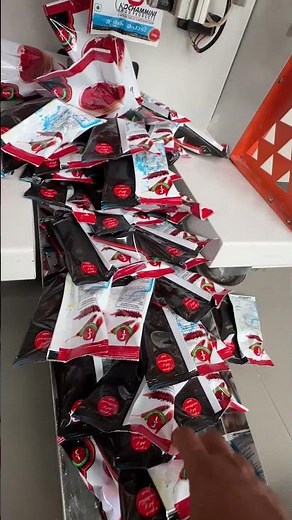 Automation That Packs Perfection! #packingefficiency #packingmachine #packingsolution