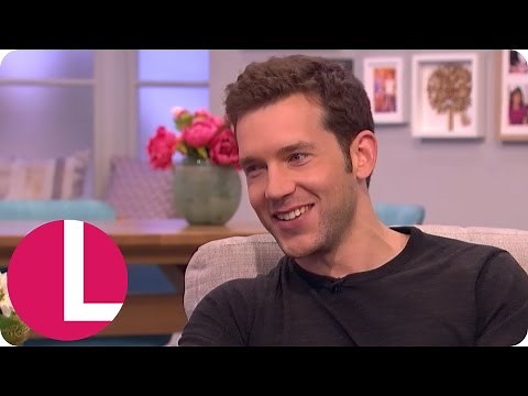 Midsomer Murders' Nick Hendrix Was Very Nervous About Joining the Show | Lorraine