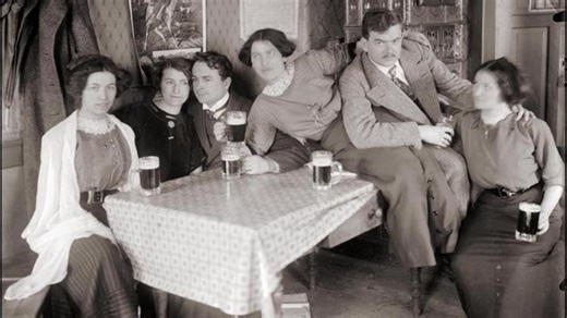 Discover 1900s Life With Vintage Photographs From The Past