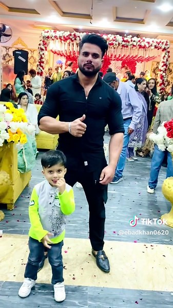 Cheat meal time😁😍#wedding @کاشف خان 💍