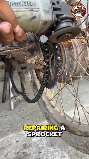 12K views · 147 reactions | Today, I’m repairing an old chain...