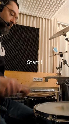 Stick Control No. 17 - RLRL RLLR LRLR LRRL (Alternating Singlestrokes & Paradiddle Variation)