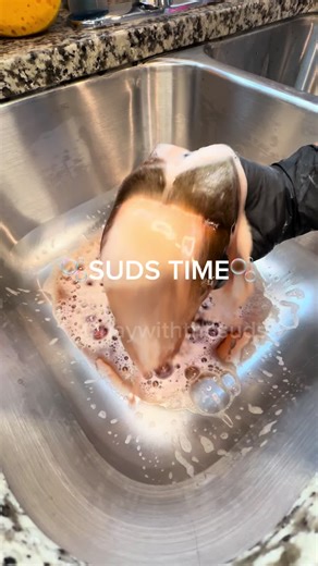 Enjoying Sudsy Sunday with Fun Cleaning Tips