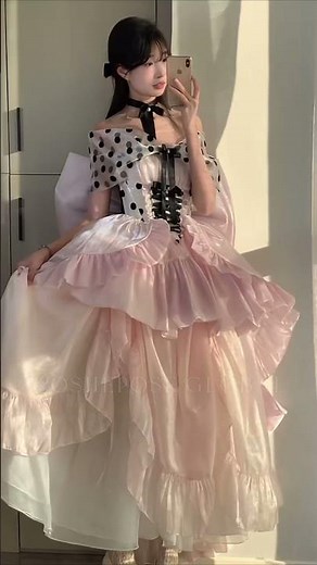 Ruffles, bows & polka dots 🎀 The pink polka dot dress is made for princesses 🩰#princessdress