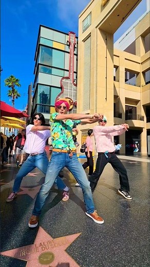 Sajaboys in REAL LIFE Sodapop Dance in Public 🌟 #kpopdemonhunters #kpop