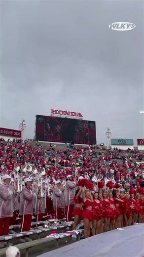 Here's IU's band playing before the Hoosiers take the field at the 2026 Rose Bowl. | WLKY News